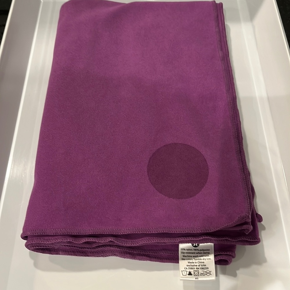 Lululemon yoga towel